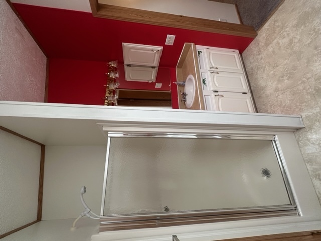 1074 Lakeview Road Elgin, IL 60123 - Photo 12 of 32