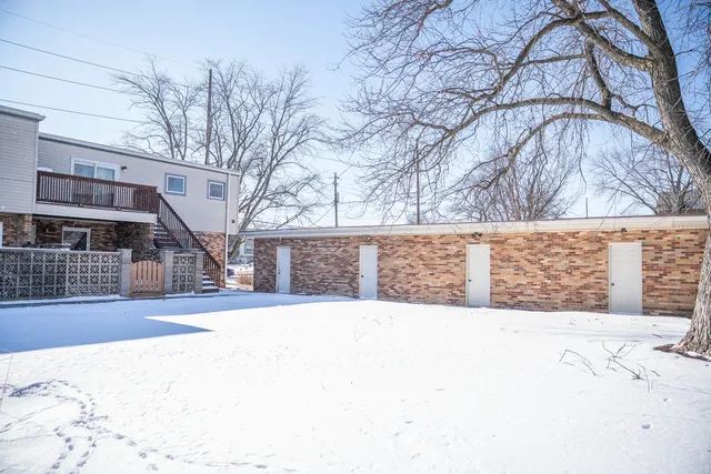 $107,000 | 2204 East Lincoln Street, Unit 13, Bloomington, IL 61701