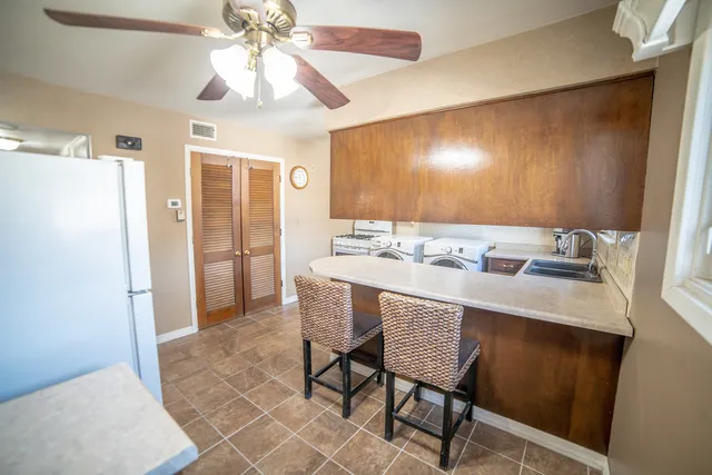 $107,000 | 2204 East Lincoln Street, Unit 13, Bloomington, IL 61701