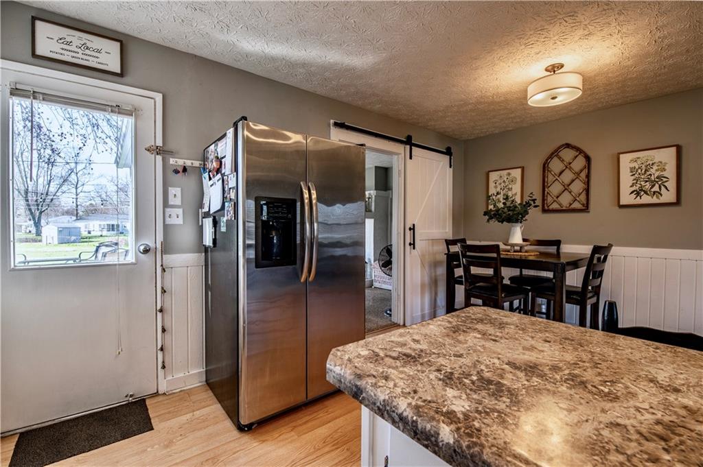511 Grandison Road Greenfield, IN 46140 - Photo 12 of 29 Gallery Image 12
