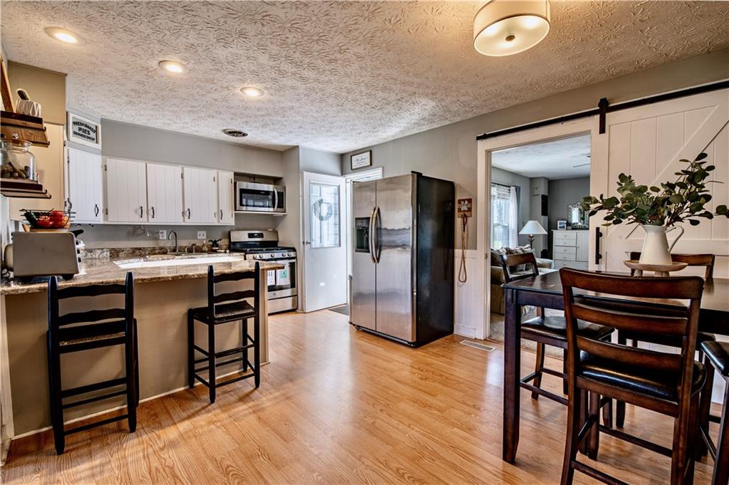 511 Grandison Road Greenfield, IN 46140 - Photo 8 of 29 Gallery Image 8