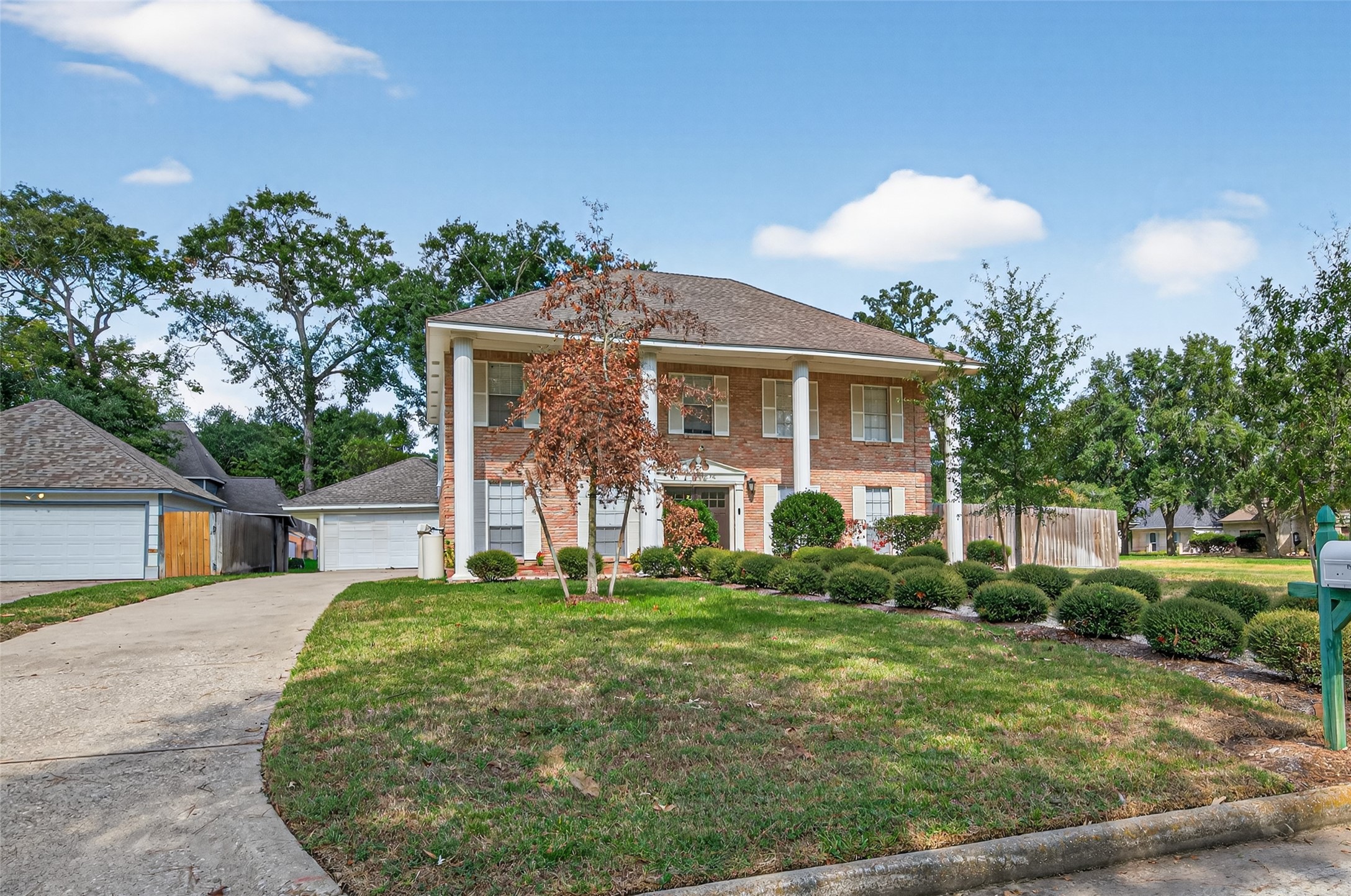3602 Blue Cypress Drive Spring, TX 77388 - Photo 3 of 44 a front view of a house with a yard