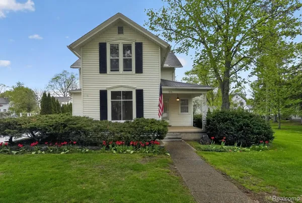 $339,000 | 516 West Washington Street, Howell, MI 48843