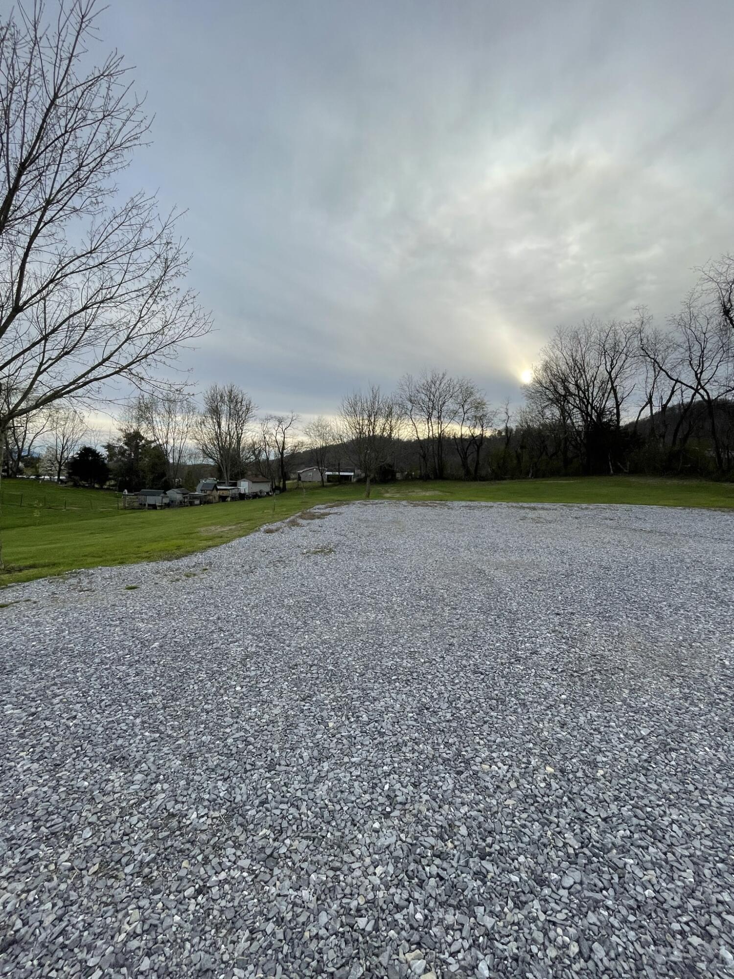 5835 Old Stage Road Chuckey, TN 37641 - Photo 12 of 37 IMG_1358
