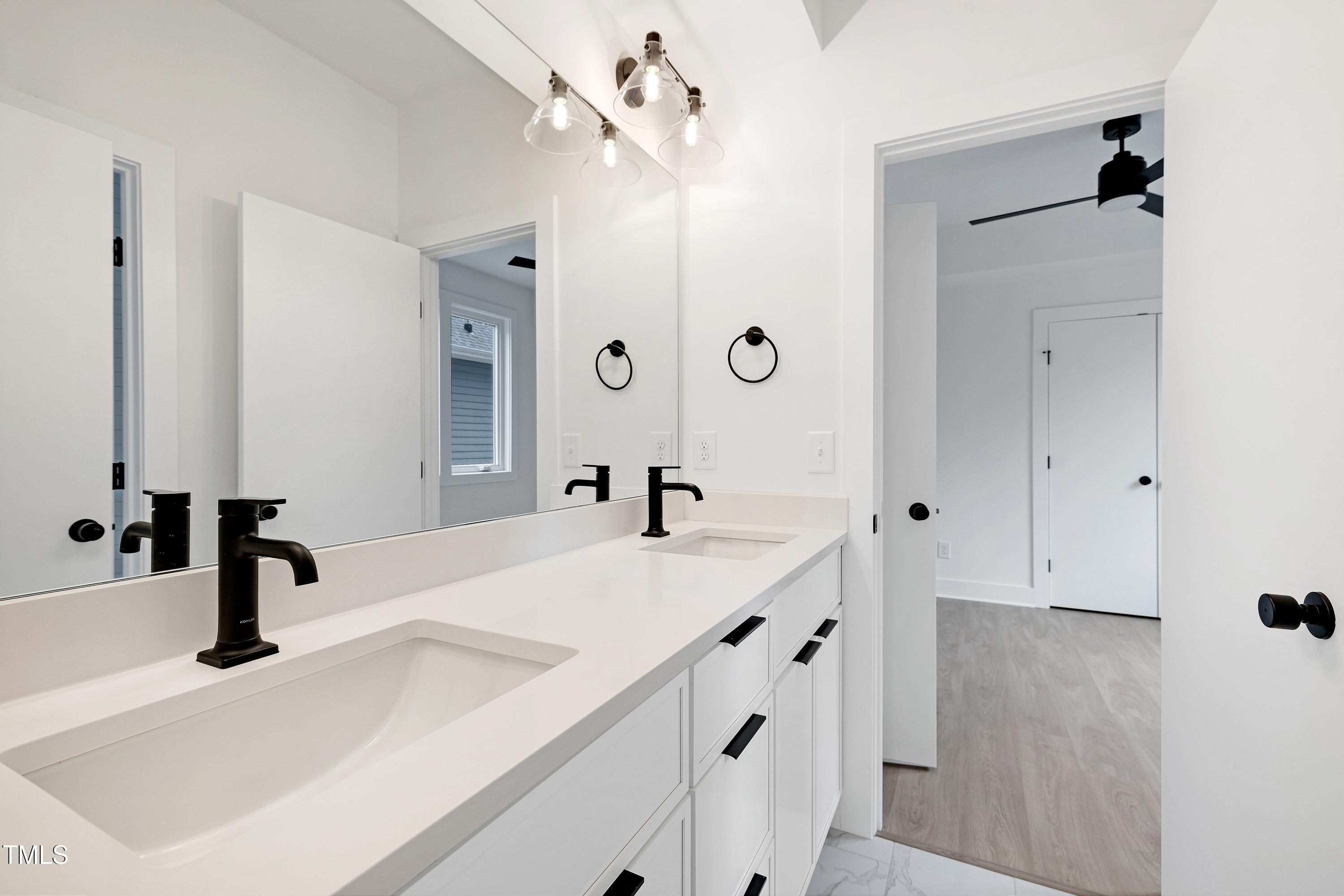 1508 Boyer Street, Unit 101 Raleigh, NC 27610 - Photo 30 of 44 _B5A9833-3000