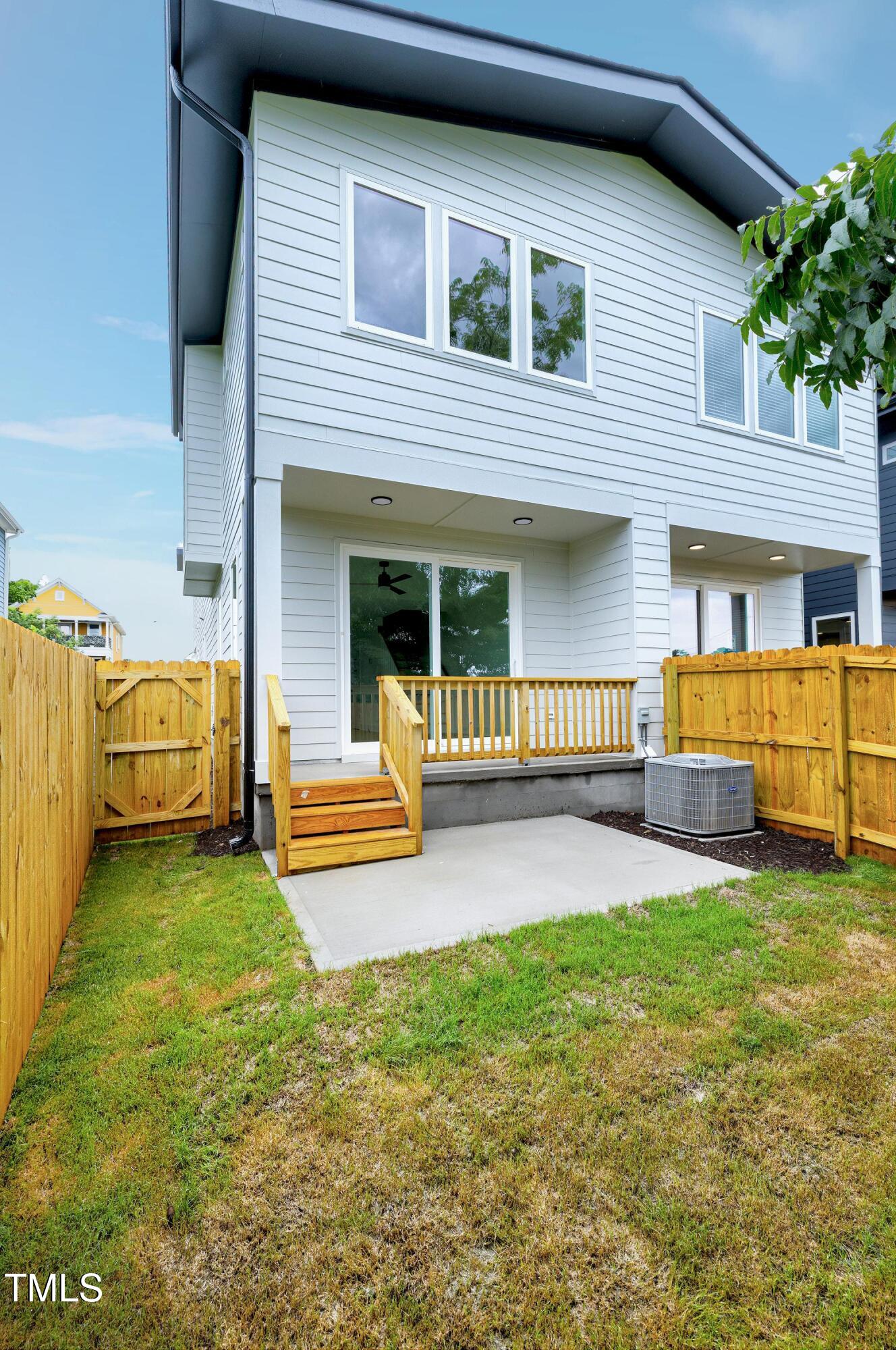 1508 Boyer Street, Unit 101 Raleigh, NC 27610 - Photo 42 of 44 _B5A0086_7_8-3000