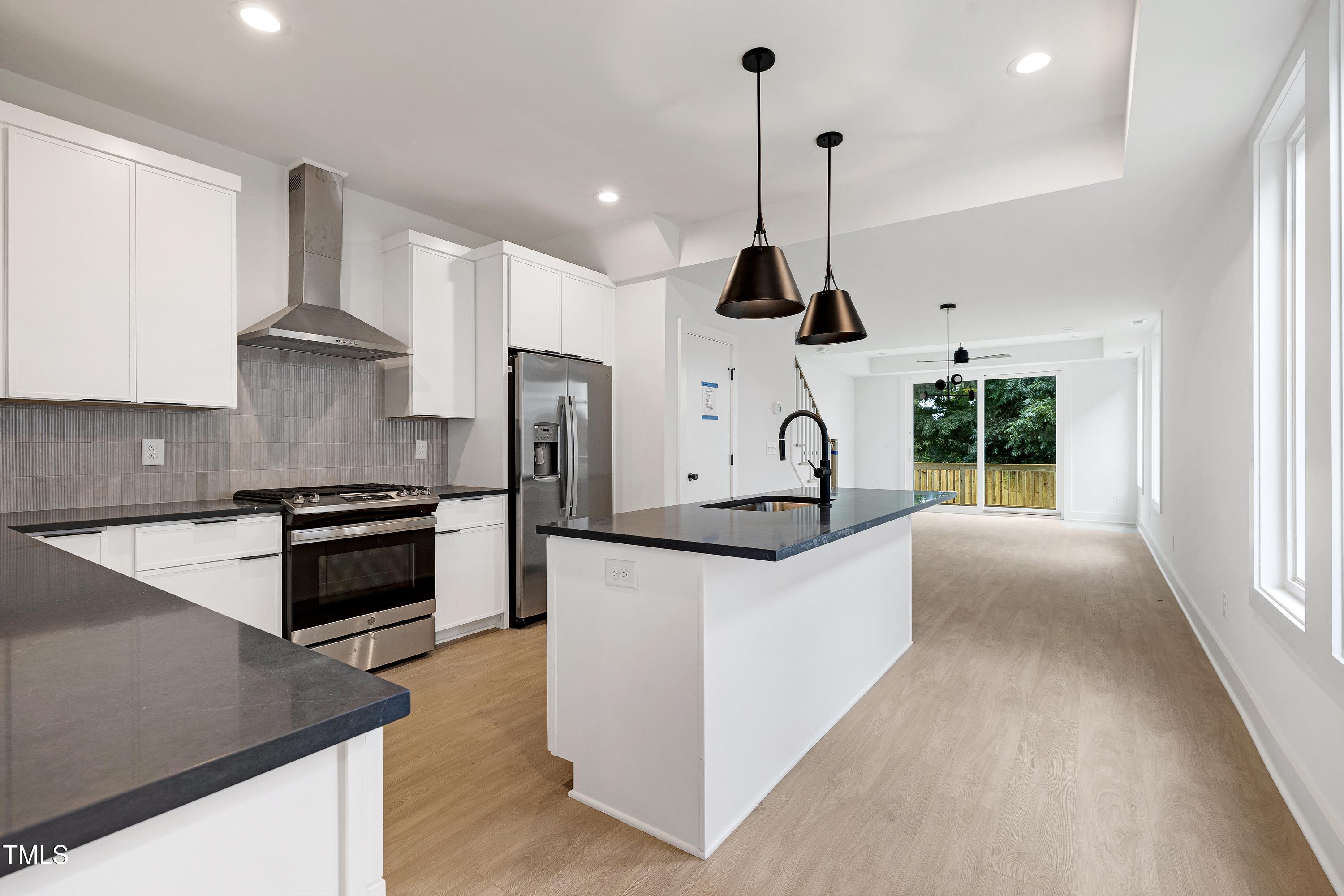 1508 Boyer Street, Unit 101 Raleigh, NC 27610 - Photo 5 of 44 _B5A9737-3000