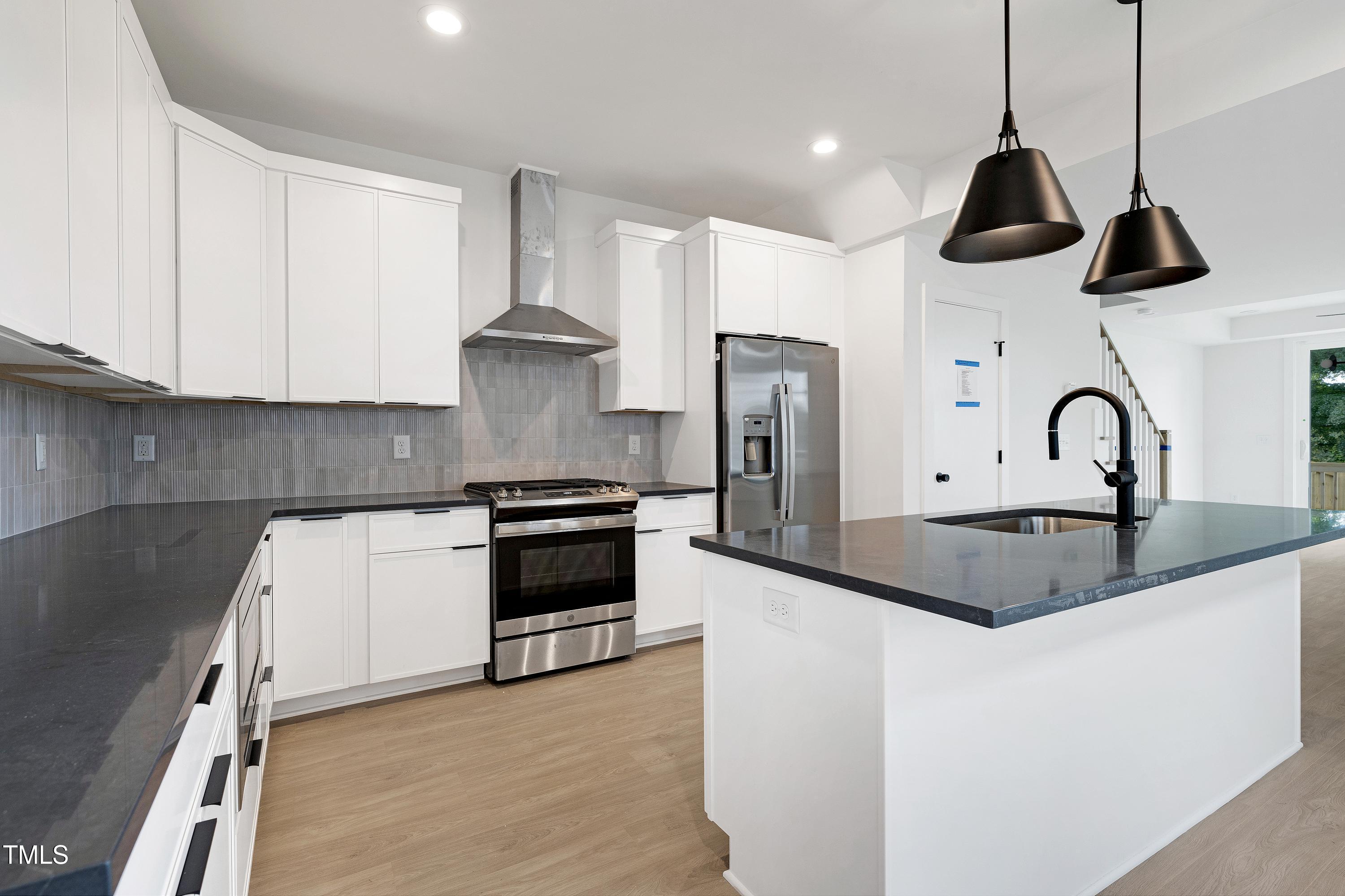 1508 Boyer Street, Unit 101 Raleigh, NC 27610 - Photo 6 of 44 _B5A9740-3000