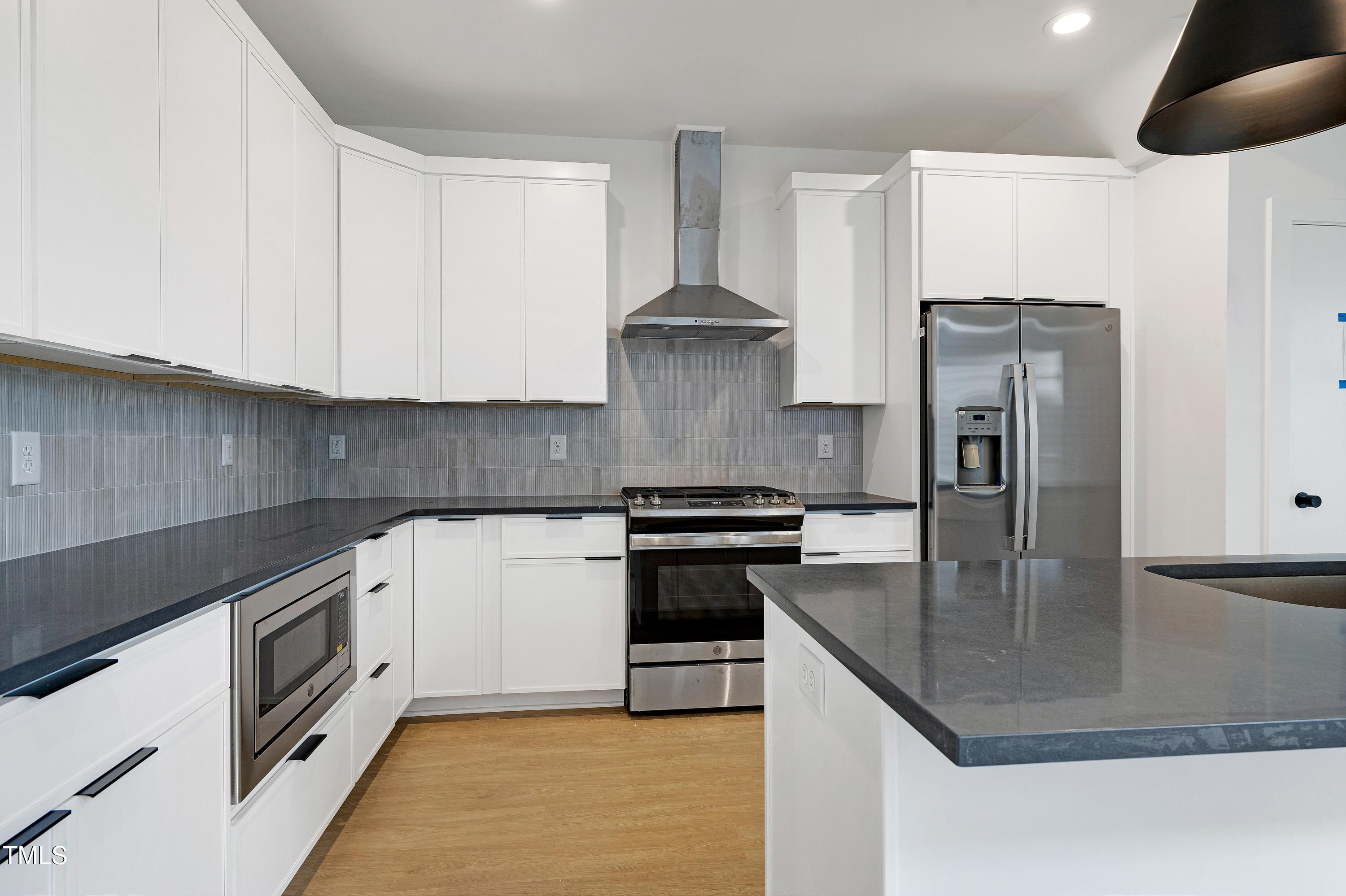 1508 Boyer Street, Unit 101 Raleigh, NC 27610 - Photo 7 of 44 _B5A9743-3000