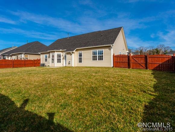 127 Pamlico Road Fletcher, NC 28732 - Photo 19 of 22 a front view of a house with yard and green space