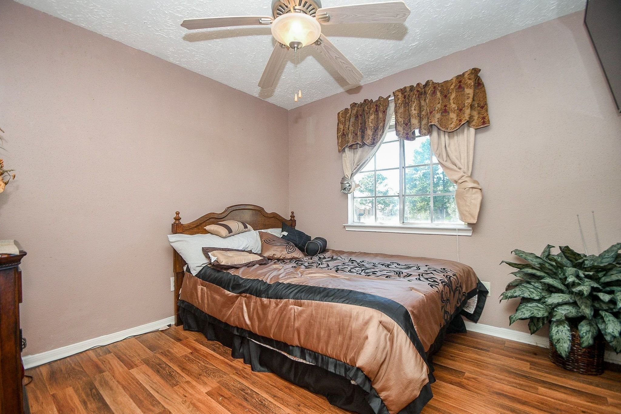 11004 Rustling Winds Drive Houston, TX 77064 - Photo 12 of 18