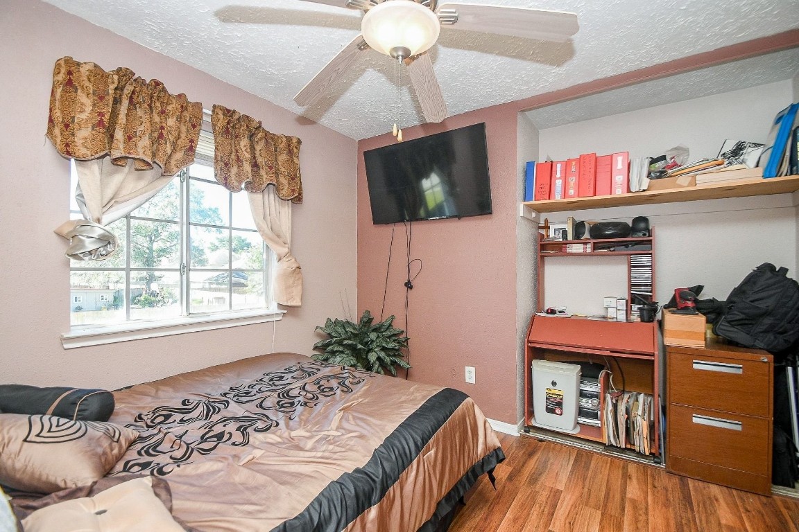 11004 Rustling Winds Drive Houston, TX 77064 - Photo 13 of 18