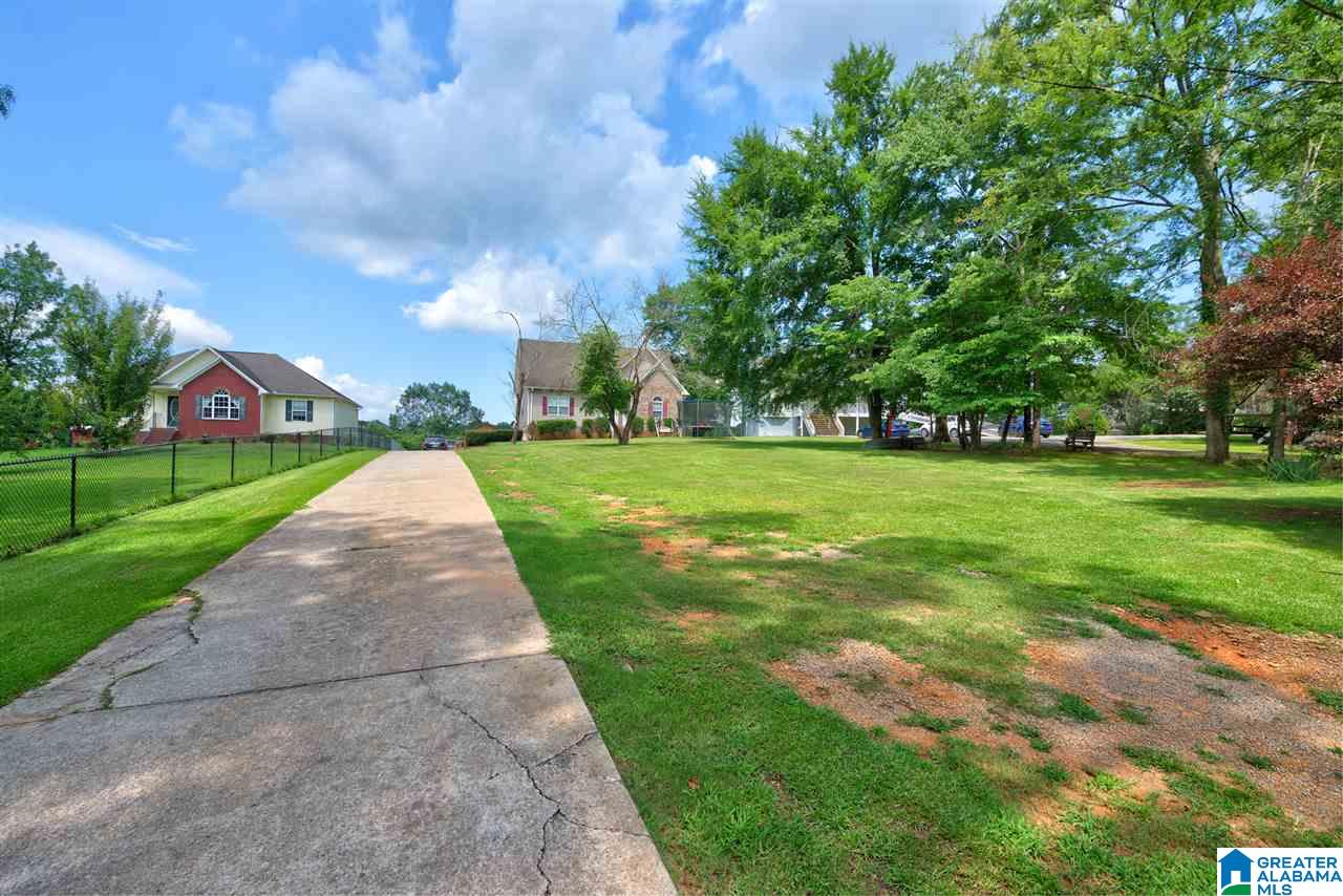 1104 Mountain Lake Road Warrior, AL 35180 - Photo 33 of 34