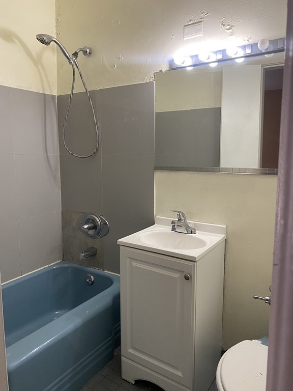 140 Chestnut Street, Unit 709 Springfield, MA 01103 - Photo 5 of 12