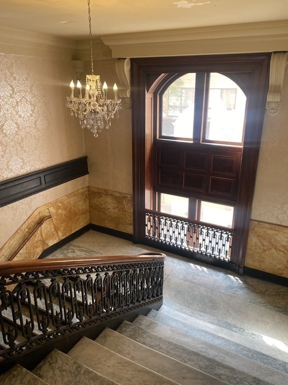 140 Chestnut Street, Unit 709 Springfield, MA 01103 - Photo 10 of 12