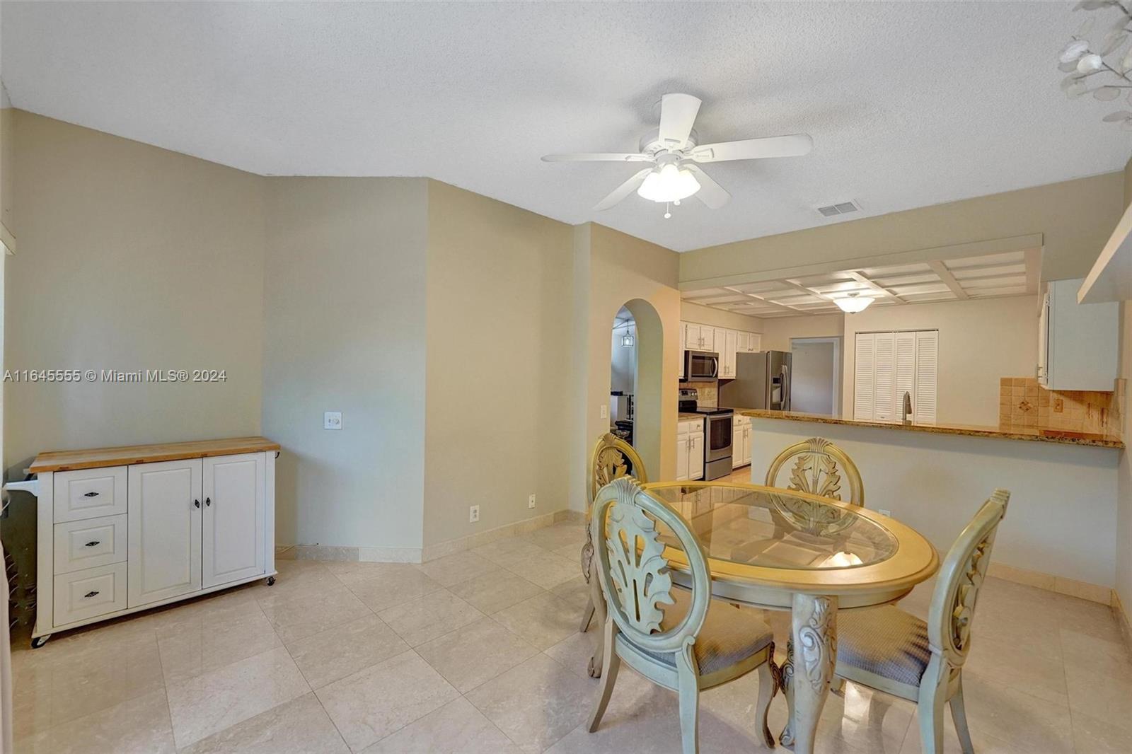 2775 Oak Grove Road Davie, FL 33328 - Photo 40 of 62 Gallery Image 40