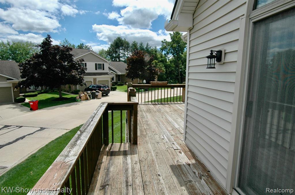 628 Summit Ridge Drive Milford, MI 48381 - Photo 38 of 44
