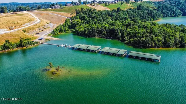 $1,100,000 | 2262 Ridgeline Court, Morristown, TN 37814