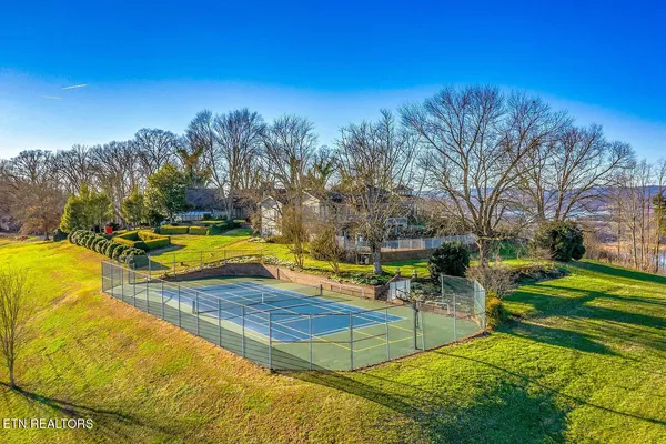 $1,100,000 | 2262 Ridgeline Court, Morristown, TN 37814