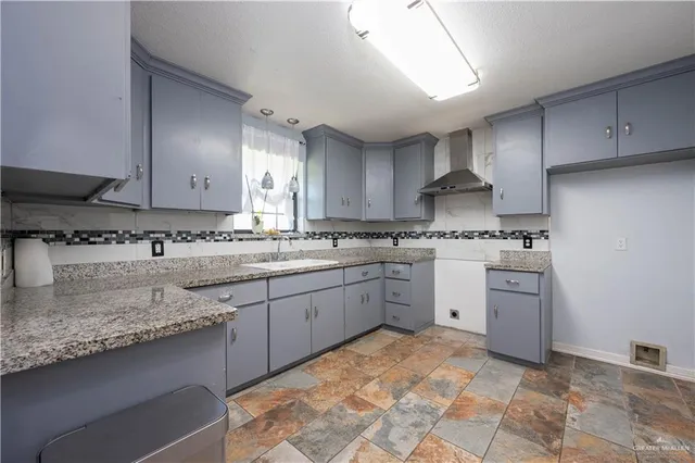 $300,000 | 5906 Sunrise Boulevard, Harlingen, TX 78552