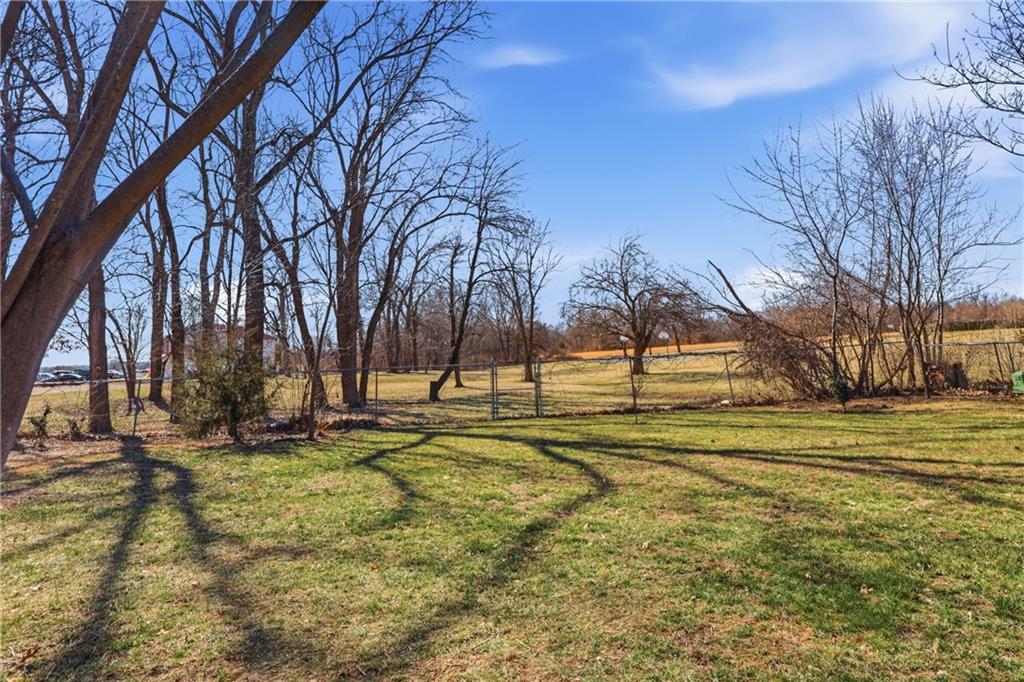 829 Quail Ridge Road Peculiar, MO 64078 - Photo 27 of 30