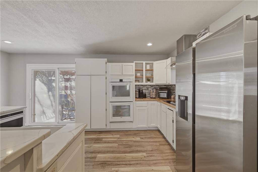 829 Quail Ridge Road Peculiar, MO 64078 - Photo 8 of 30