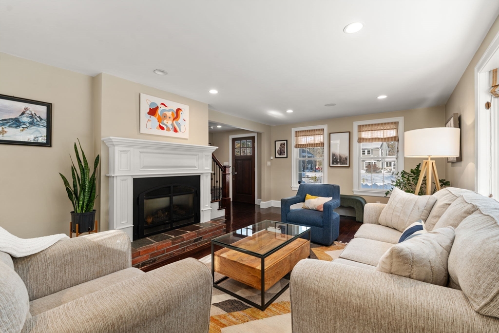 15 Draper Street Canton, MA 02021 - Photo 5 of 30