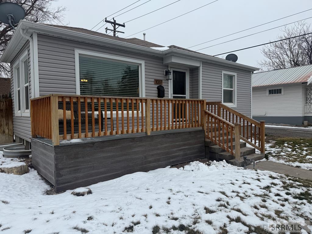 1037 East Benton Street Pocatello, ID 83201 - Photo 1 of 29 Main View