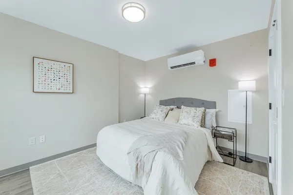 $2,800 | 377 Cummins Highway, Unit 1, Boston, MA 02126