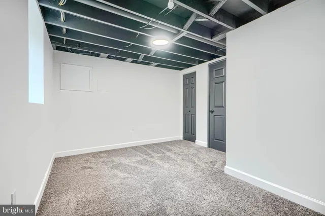 a view of utility room