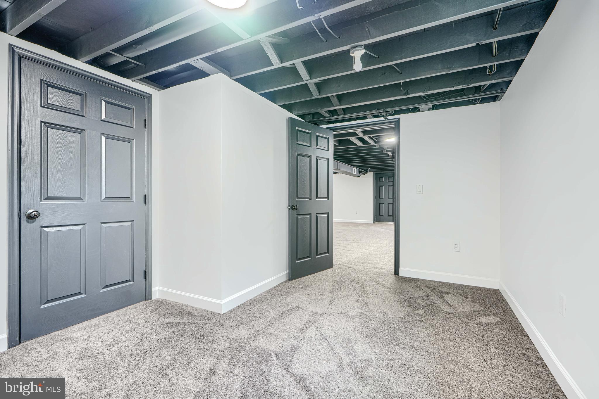6112 Chesworth Road Baltimore, MD 21228 - Photo 40 of 47 a view of hallway