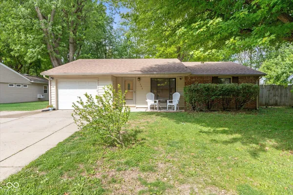 $235,000 | 1262 Barefoot Trail, Greenwood, IN 46142