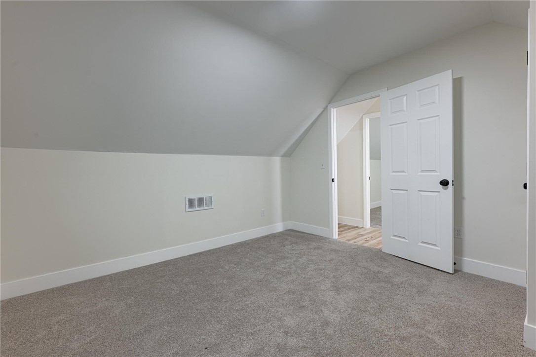 5618 Prentice Street Cincinnati, OH 45227 - Photo 26 of 34