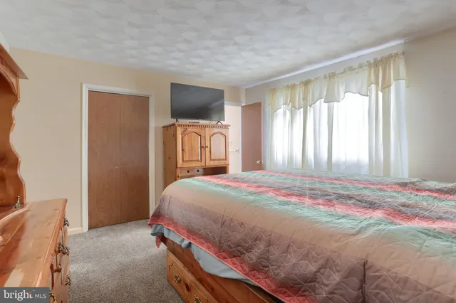 $279,900 | 625 Hoffer Street, Middletown, PA 17057