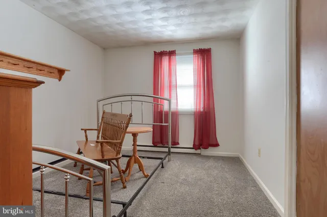 $279,900 | 625 Hoffer Street, Middletown, PA 17057