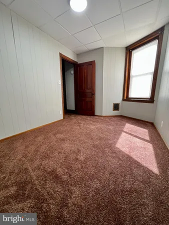 $2,500 | 502 Buttonwood Street, Norristown, PA 19401