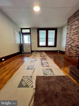 $2,500 | 502 Buttonwood Street, Norristown, PA 19401