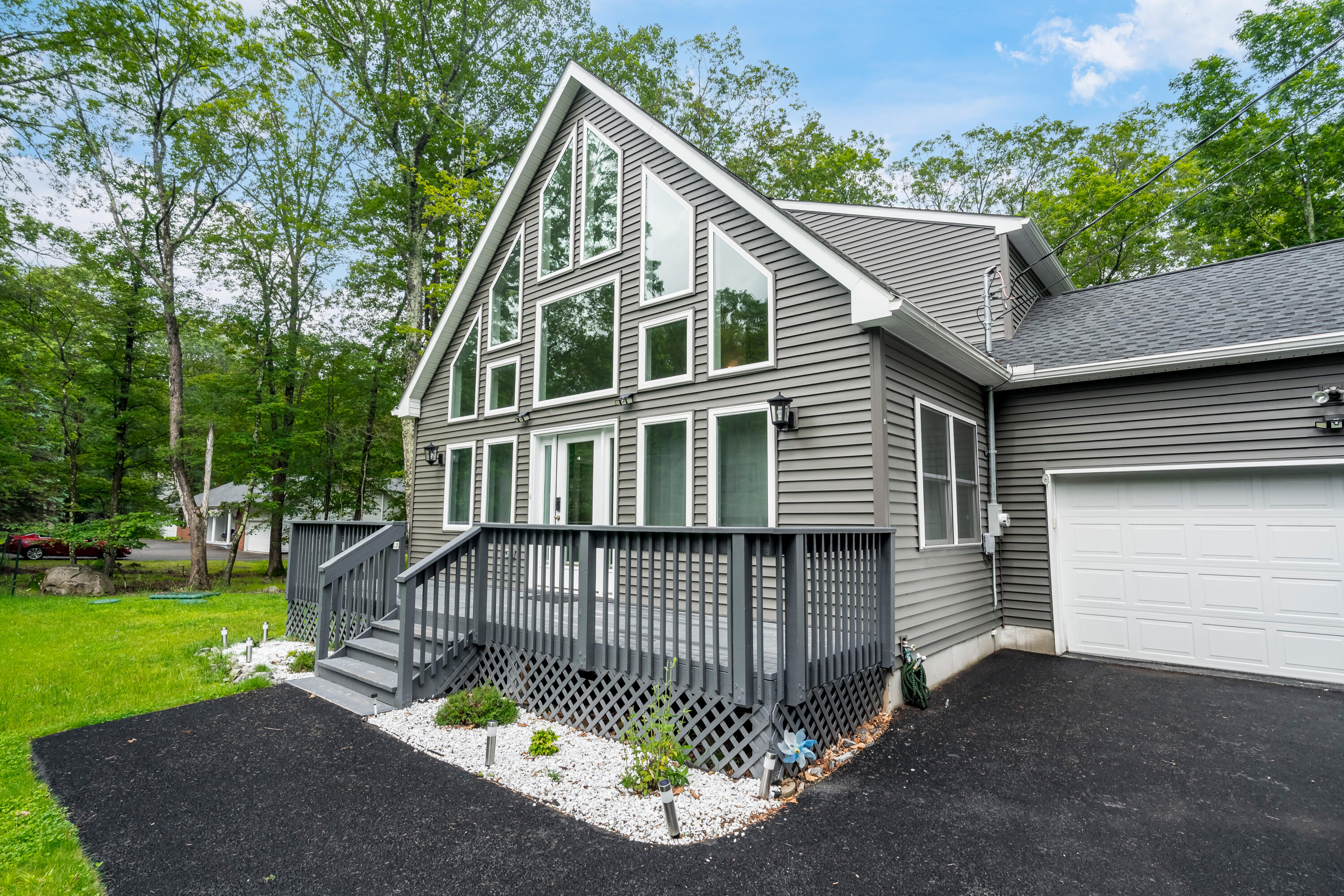 4130 Mill Creek Drive Cresco, PA 18326 - Photo 7 of 54 4130MillCreek_aExterior_3