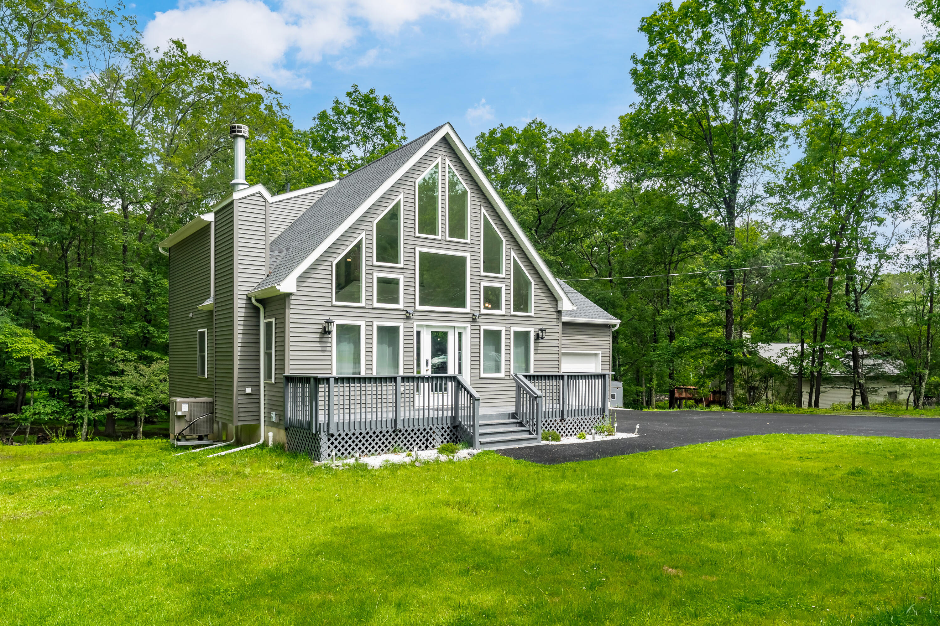 4130 Mill Creek Drive Cresco, PA 18326 - Photo 9 of 54 4130MillCreek_aExterior_9