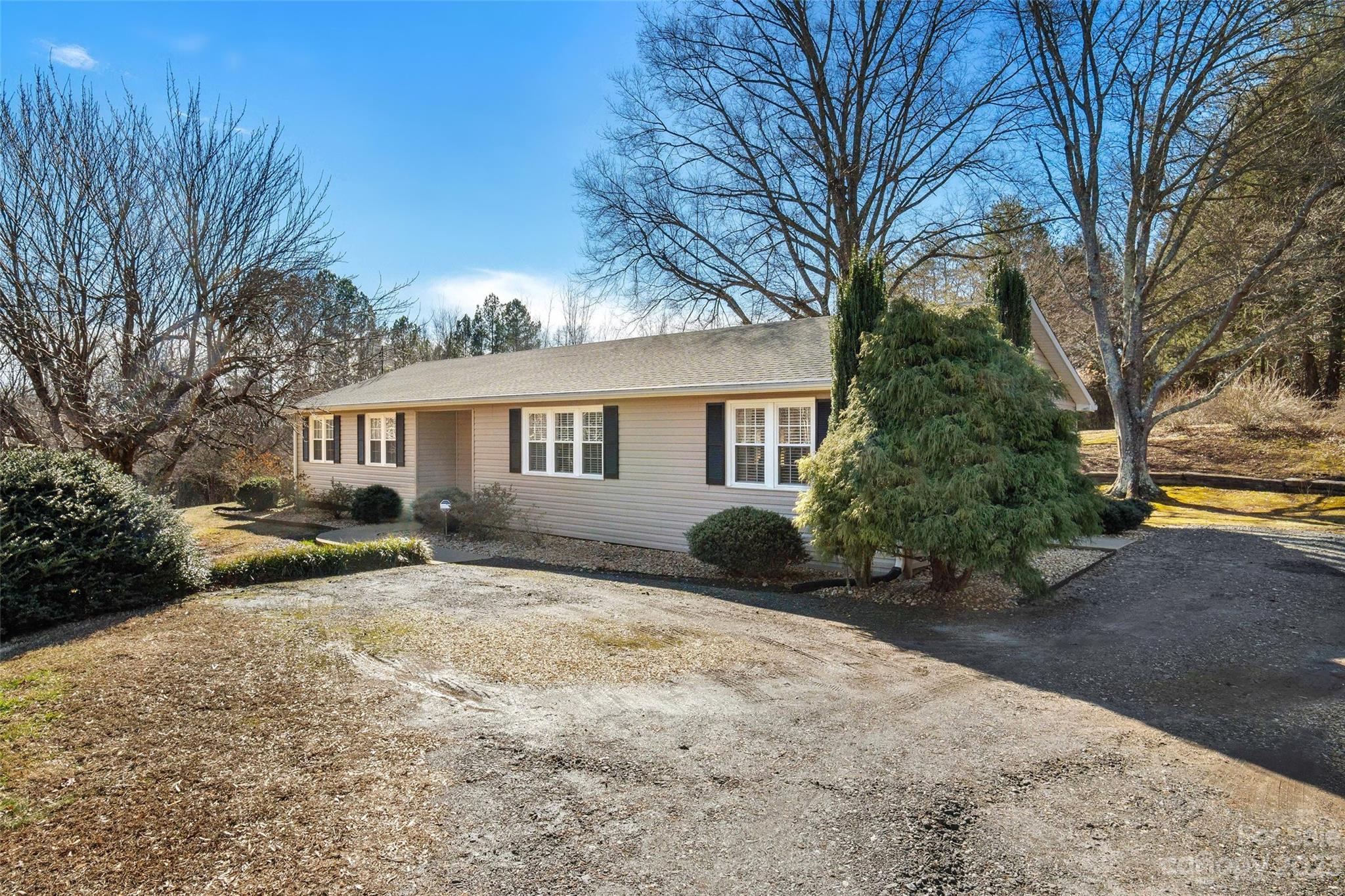 971 Centennial Road Union Mills, NC 28167 - Photo 3 of 45 Gallery Image 3