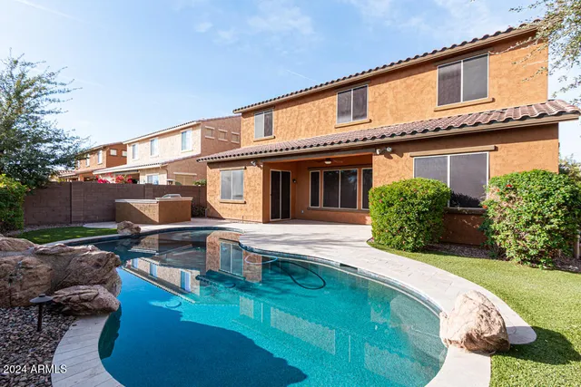 a house view with a outdoor space