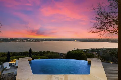 a view of a terrace with sitting area