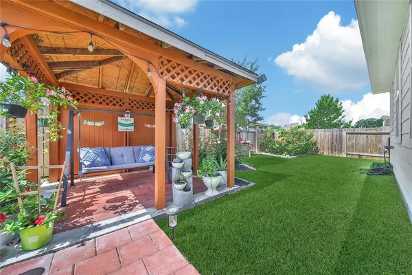 $349,900 | 506 Glenwood Ridge Drive, Spring, TX 77386