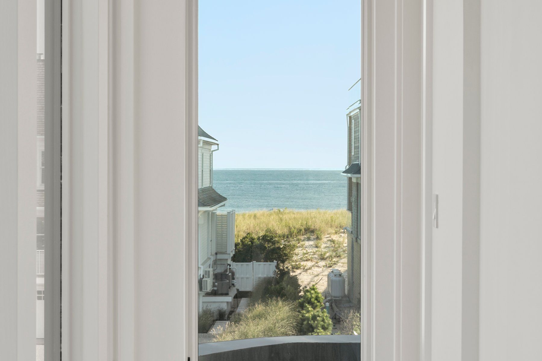 780 Dune Road Westhampton Beach, NY 11978 - Photo 23 of 39