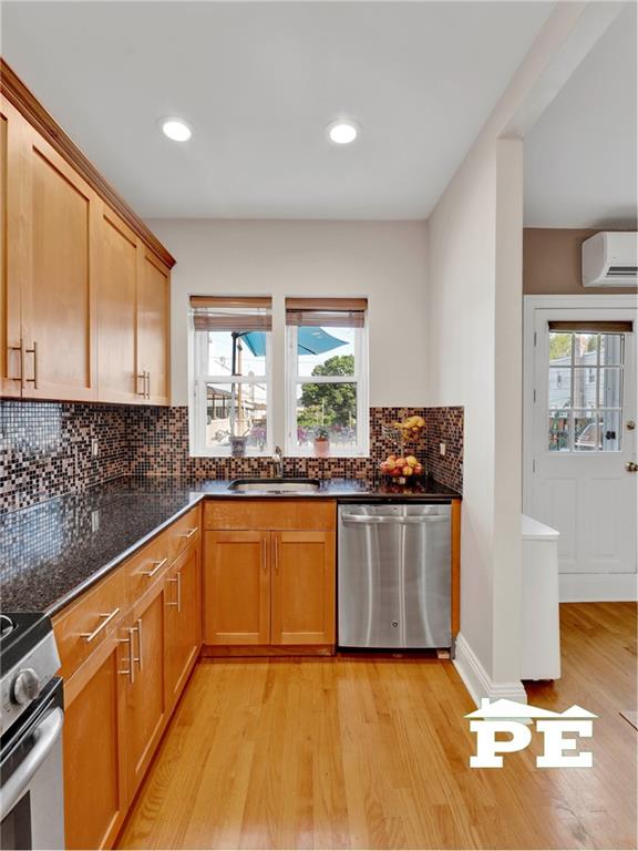 3116 Avenue R Brooklyn, NY 11234 - Photo 8 of 31