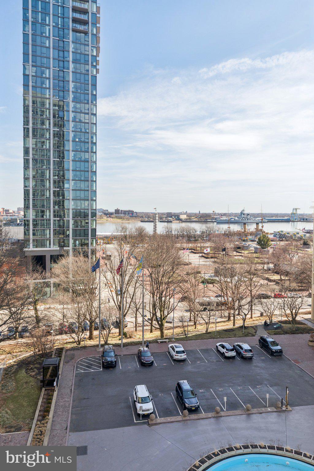 210 Locust Street, Unit 7AW Philadelphia, PA 19106 - Photo 10 of 16 a view of a city