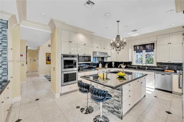 $45,000 | 625 Southeast Poinciana Fort, Fort Lauderdale, FL 33301