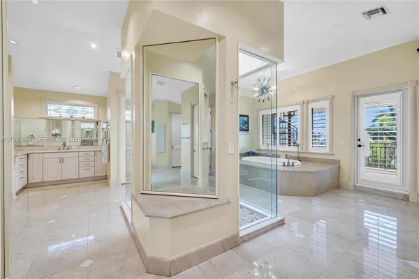 $45,000 | 625 Southeast Poinciana Fort, Fort Lauderdale, FL 33301
