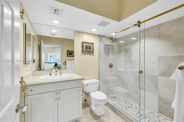 $45,000 | 625 Southeast Poinciana Fort, Fort Lauderdale, FL 33301