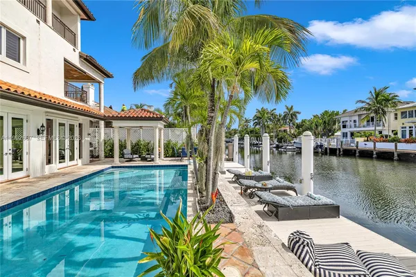 $45,000 | 625 Southeast Poinciana Fort, Fort Lauderdale, FL 33301